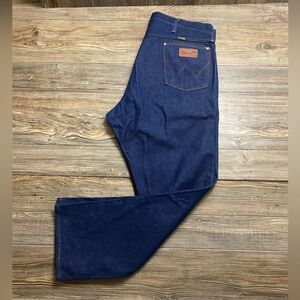 NWOT Vintage Wrangler 910DEN USA Made Dark Wash Denim Jeans 42x30 80s